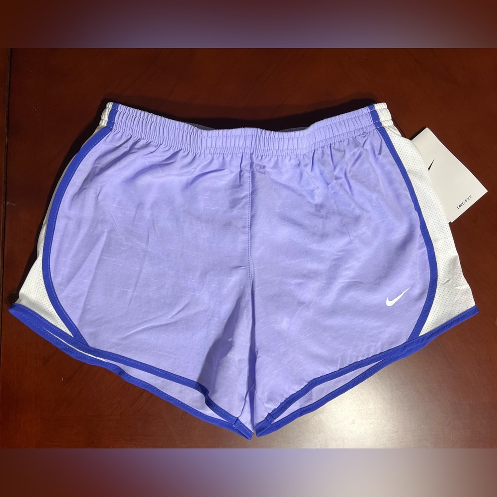 NWT Nike running shorts Girls L